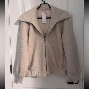 NWT UNIQLO Pile Lined Fleece Zip Jacket in Off-White - Size XL